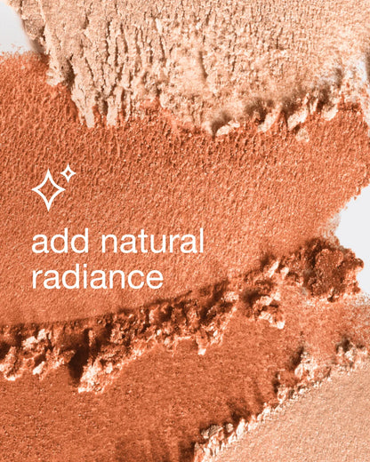 True Highlight™ Weightless Face Glow Illuminator - US 4610